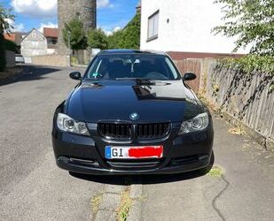 BMW BMW 318i -XENON, PDC,SHZ,AHK Gebrauchtwagen