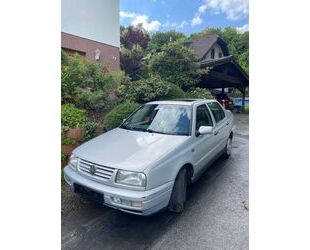 VW Volkswagen Vento 1.8 55kW GLX GLX TÜV bis 08/2024 Gebrauchtwagen