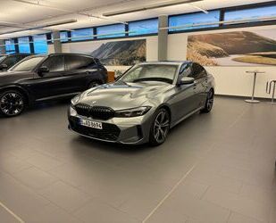 BMW BMW 330i Automatic - Neupreis 79.000,-€ Gebrauchtwagen