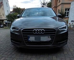 Audi Audi A3 1.4 TFSI S tronic Ambiente Sportback Ambie Gebrauchtwagen