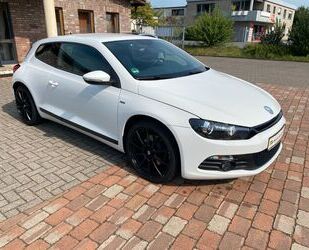 VW Volkswagen Scirocco 2.0 TSI 155 kW Life+Bi-Xenon+S Gebrauchtwagen