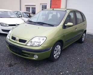 Renault Renault Scenic RXE 1.6 16V Gebrauchtwagen