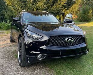 INFINITI Infiniti QX70 5.0 S Premium SUV 390 PS Gebrauchtwagen