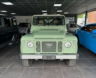 Land Rover Land Rover Defender 90 Heritage Station Wagon Gebrauchtwagen