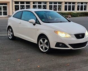 Seat Seat Ibiza SC 1.6 16V Sport Gebrauchtwagen