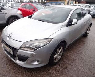 Renault Renault Megane III Coupe Dynamique 1,6 Benzin Gebrauchtwagen