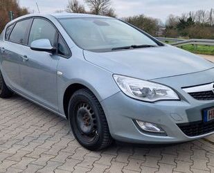 Opel Opel Astra 1.4 Turbo Design Edition 103kW Design . Gebrauchtwagen