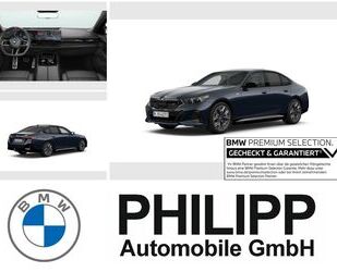 BMW BMW i5 M60 xDrive M Sport Pro B&W AHK PANO Autobah Gebrauchtwagen