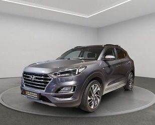 Hyundai Hyundai TUCSON Premium 4WD 2.0 FL *LED*NAVI*PANO*3 Gebrauchtwagen