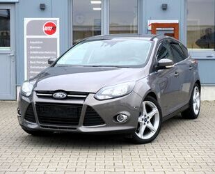 Ford Ford Focus Lim. Titanium*PDC*MultiL.*TempoM.*SpurA Gebrauchtwagen