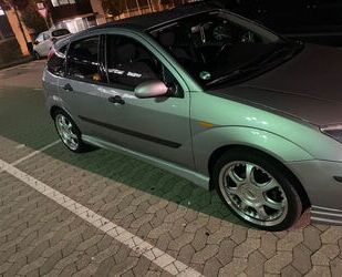 Ford Ford Focus 1.6 - Gebrauchtwagen