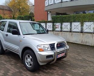 Mitsubishi Mitsubishi Pajero 3.2 Diesel 1.Hand 4x4 TÜV NEU Gebrauchtwagen