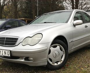 Mercedes-Benz Mercedes-Benz W203 C 180 Benzin Limousine CLASSIC. Gebrauchtwagen