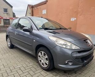 Peugeot Peugeot 206 + Basis Gebrauchtwagen