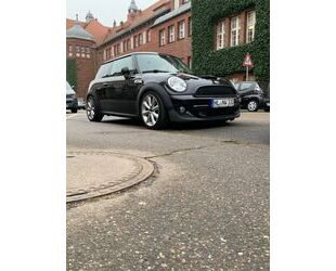 Mini MINI Cooper S Navi/Sitzh/Tempom/Pano/Leder/Xenon/V Gebrauchtwagen