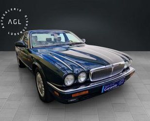 Jaguar Jaguar XJ6 3.2 *Zustand 1A* 70321km*1.Hand*Sammler Gebrauchtwagen