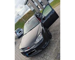 Ford Ford Mondeo ST220 Gebrauchtwagen