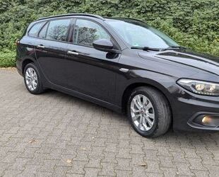 Fiat Fiat Tipo 1.4 T-Jet LOUNGE LOUNGE Gebrauchtwagen