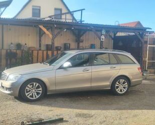 Mercedes-Benz Mercedes-Benz C 220 CDI T - AT..AHK..nav..top gepf Gebrauchtwagen