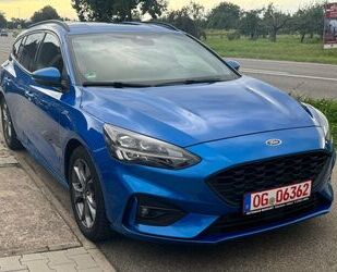 Ford Ford Focus Turnier ST-Line/TÜV NEU/LED/KLIMA/NAVI/ Gebrauchtwagen