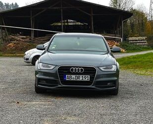 Audi Audi A4 2.0 TFSI S-TRONIC QUATTRO S-LINE TOP! Gebrauchtwagen