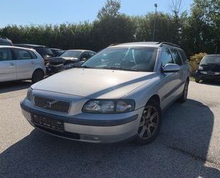 Volvo Volvo V70 Kombi 2.4 Gebrauchtwagen