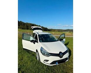 Renault Renault Clio 1.2 16V 75 Limited Grandtour Gebrauchtwagen