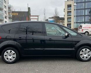 Ford Ford S-MAX Trend TUV Neu Navi 1 Hand Gebrauchtwagen