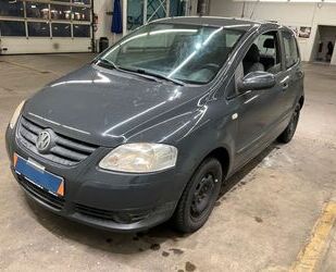 VW Volkswagen Fox Refresh*Tüv Neu*Inspektion Neu*Serv Gebrauchtwagen