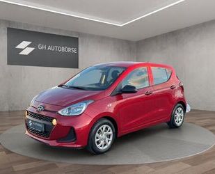 Hyundai Hyundai i10 Select/Klimaanlage/ 8 x Bereift/Neu Tü Gebrauchtwagen