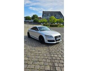 Audi Audi TT Coupe 2.0 Automatik,Navi, Kamera, PDC, Blu Gebrauchtwagen