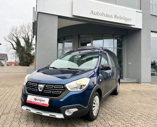 Dacia Dacia Dokker Stepway Celebration Turbo*SHZ,NAVI,PD Gebrauchtwagen