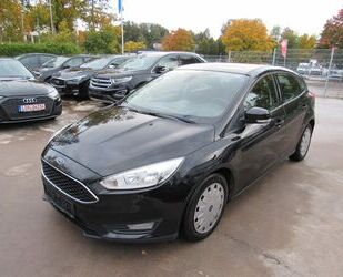 Ford Ford Focus Lim. Trend / Navi Gebrauchtwagen