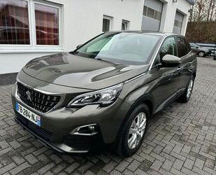 Peugeot Peugeot 3008 Active 1.5 HDI Automatik Navi Gebrauchtwagen