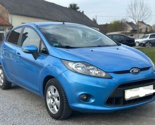 Ford Ford Fiesta 1.25 Champions Edition Navi Alu Kamera Gebrauchtwagen