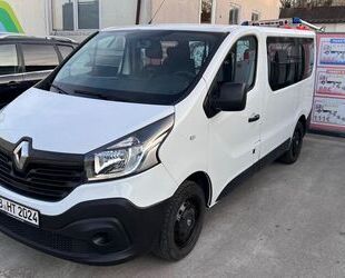 Renault Renault Trafic Combi L1H1 2,7t Authentique 9-Sitz Gebrauchtwagen