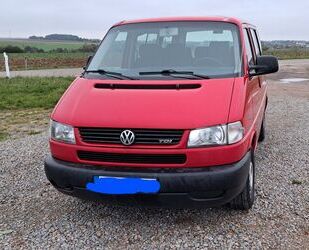 VW Volkswagen T4 Caravelle 2,5-l-Diesel TDI 75kW Stan Gebrauchtwagen