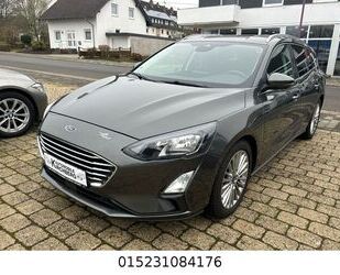 Ford Ford Focus Turnier+Digital+Navi+Tempomat+Kamera+AH Gebrauchtwagen