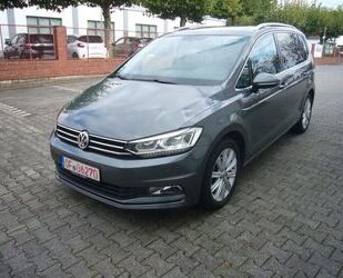 VW Volkswagen Touran 2.0 TDI SCR-HIGHL.-7 SITZE-NAVI- Gebrauchtwagen