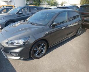 Ford Ford Focus Lim. ST-Line Gebrauchtwagen