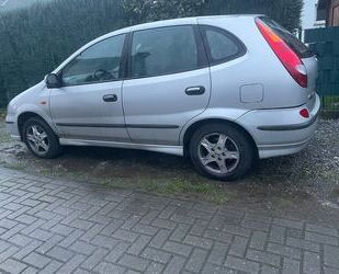 Nissan Nissan Almera Tino 1.8 visia visia Gebrauchtwagen