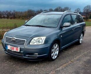 Toyota Toyota Avensis 2.0 Executive Gebrauchtwagen