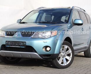 Mitsubishi Mitsubishi Outlander 2.4 Instyle 4WD|1.H|7SITZ|XEN Gebrauchtwagen