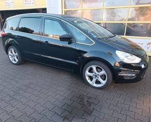 Ford Ford S-Max S-MAX Titanium 7-Sitze Gebrauchtwagen