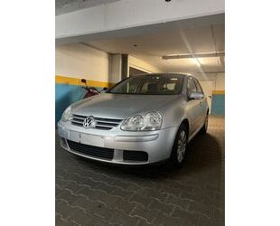 VW Volkswagen Golf 1.6 Comfortline Comfortline Gebrauchtwagen