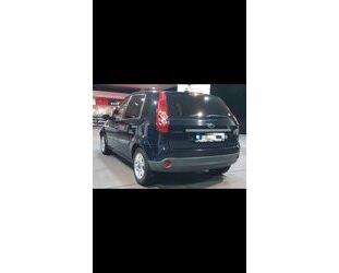 Ford Ford Fiesta 1,4 16V Ambiente Gebrauchtwagen