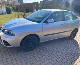 Seat Seat Ibiza 1.4 16V 63kW Gebrauchtwagen