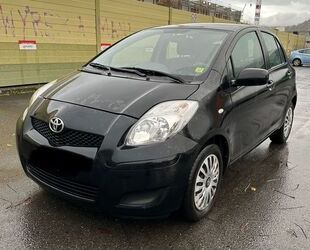 Toyota Toyota Yaris 1,33-l-Dual-VVT-i Club Gebrauchtwagen