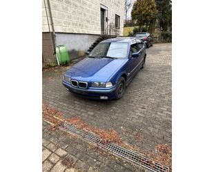 BMW BMW 323i Compact Gebrauchtwagen