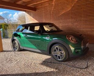 Mini MINI Cooper SE Trim L, BJ 2021, British Racing Gre Gebrauchtwagen